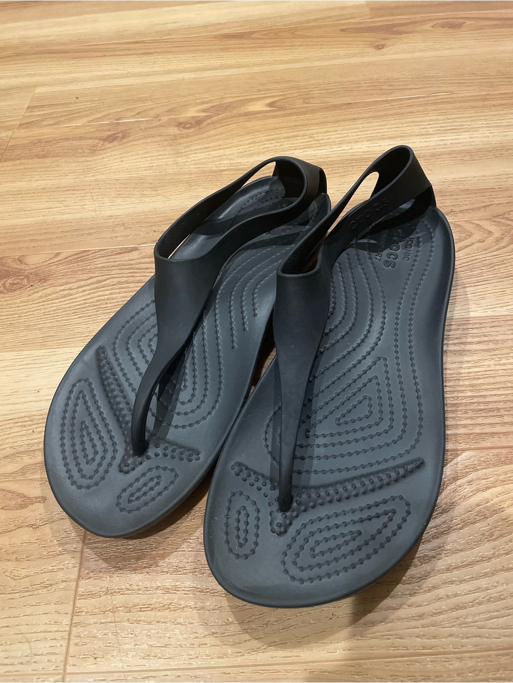 Women's Black Slip-On Thong Sandals